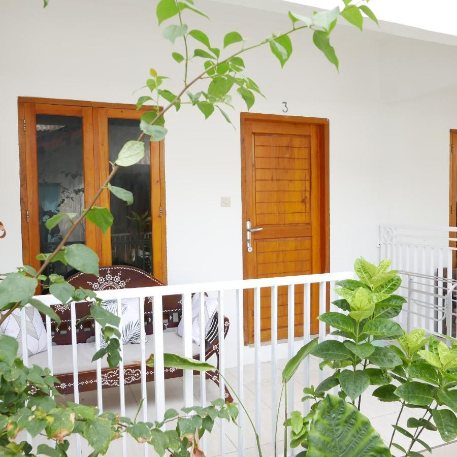 Apartament Rumah Side Gili Trawangan Zewnętrze zdjęcie
