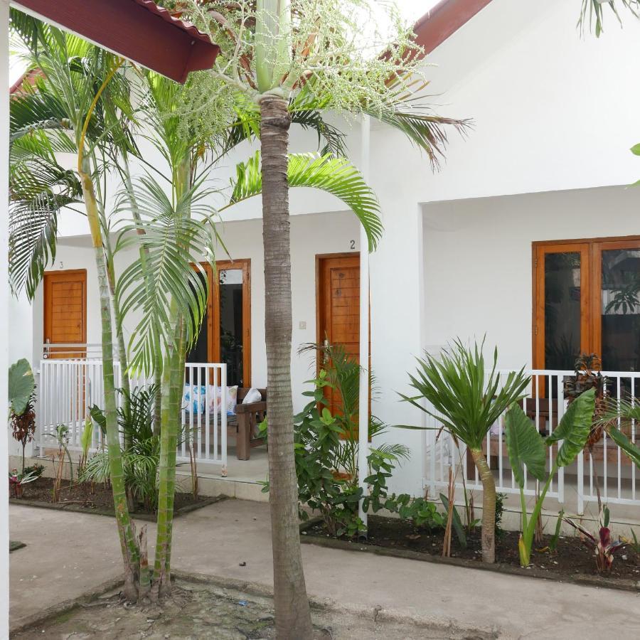 Apartament Rumah Side Gili Trawangan Zewnętrze zdjęcie