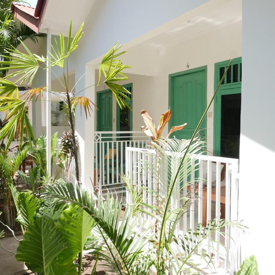 Apartament Rumah Side Gili Trawangan Zewnętrze zdjęcie