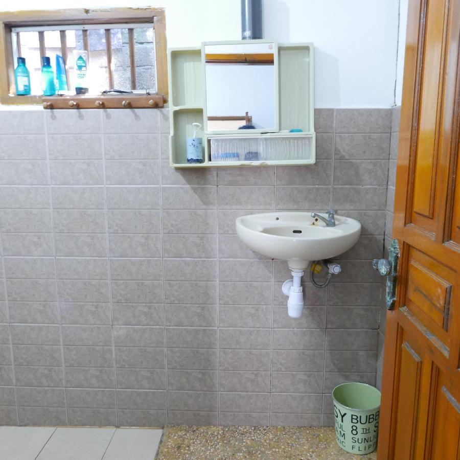 Apartament Rumah Side Gili Trawangan Zewnętrze zdjęcie